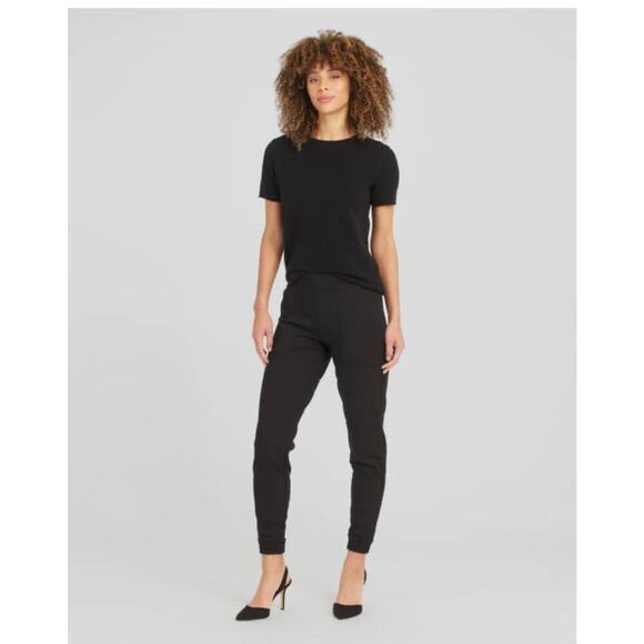 Spanx Classic Black The Perfect Pant Jogger - Picture 1 of 12